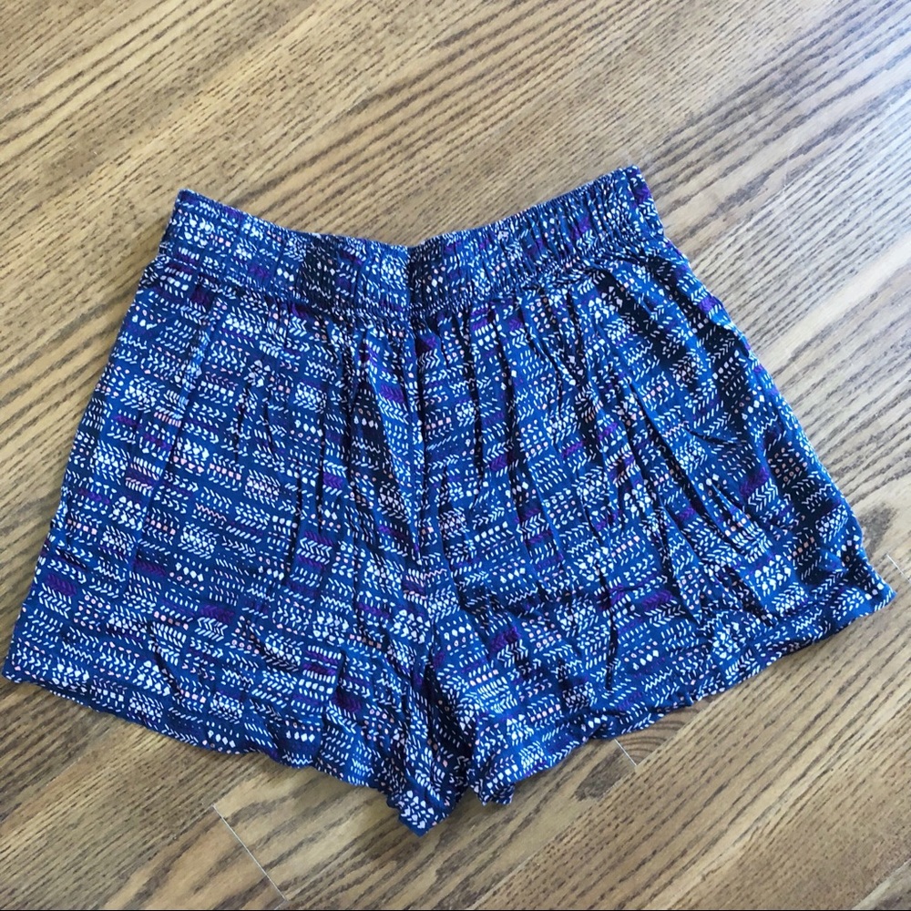 PATTERNED SHORTS